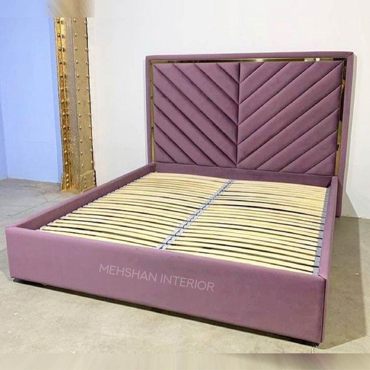 Pink Design Queen Size Bed | queen size bed for sale